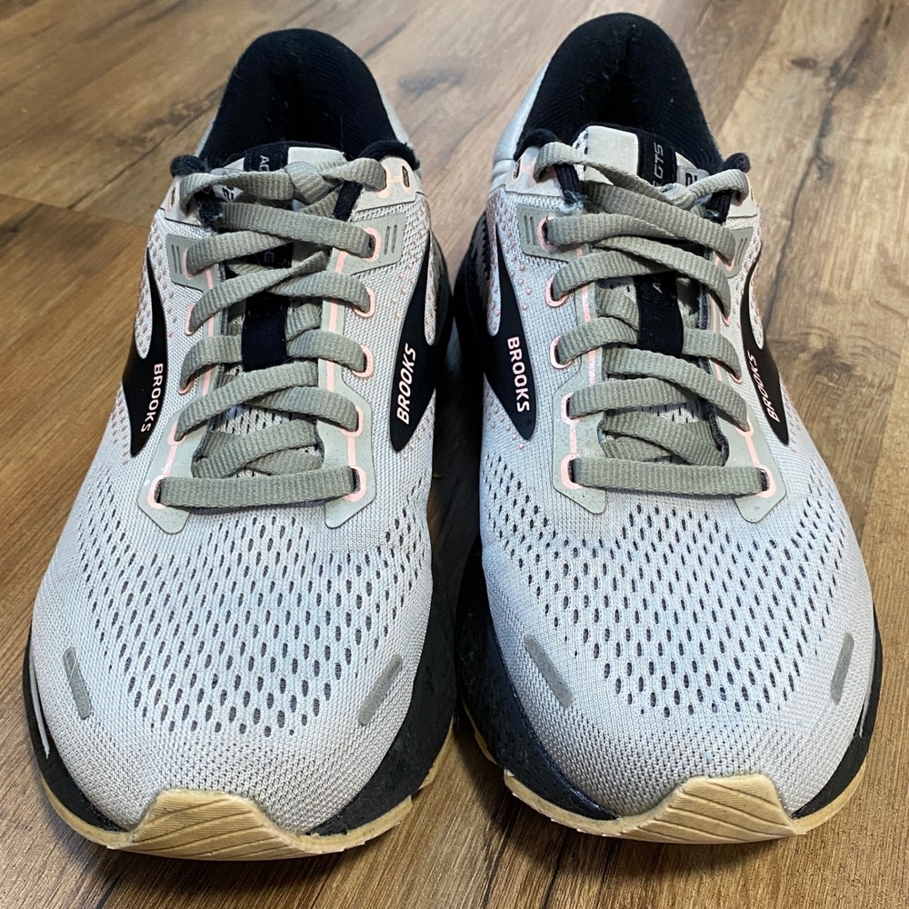 Brooks Adrenaline GTS 22 Womens Grey Black Pink Running Shoes Size 7 - Picture 2 of 8
